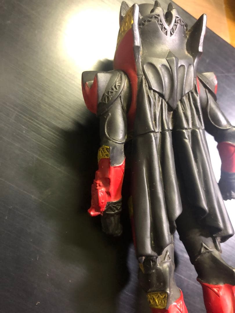 [貴重]仮面ライダーキバ　エンペラーフォーム　レッドバージョン　てれびくん