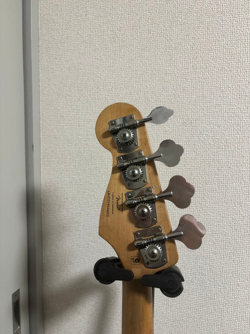 ベース squier Vintage Modified jaguar bass
