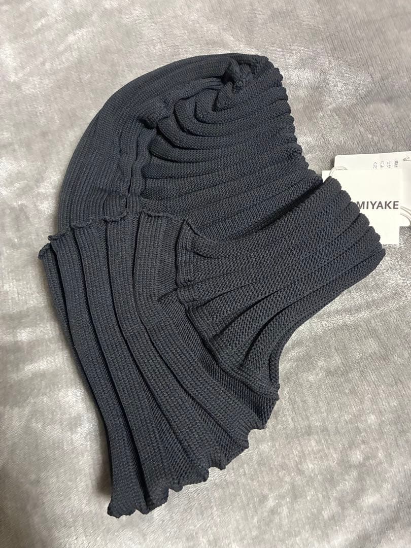 イッセイミヤケ 帽子　ニット帽　KNIT ACC 新品未使用