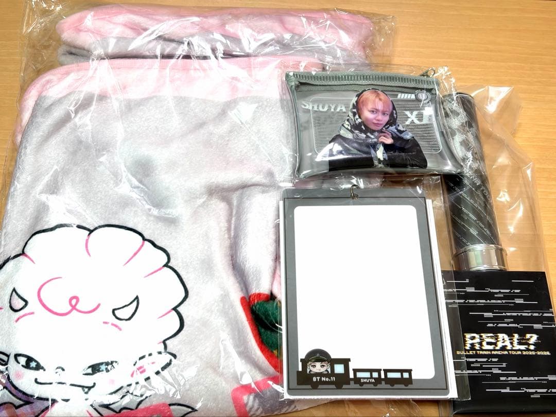超特急　シューヤ　ブランケット　ペンライト　グッズおまとめ　新品未開封　匿名配送