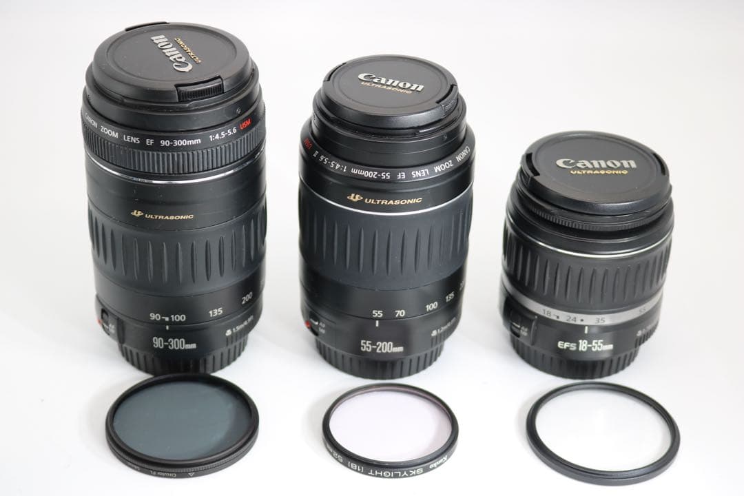 ボディ新品級 【Canon EOS Kiss X10 トリプルレンズセット】