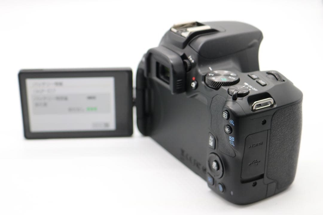 ボディ新品級 【Canon EOS Kiss X10 トリプルレンズセット】