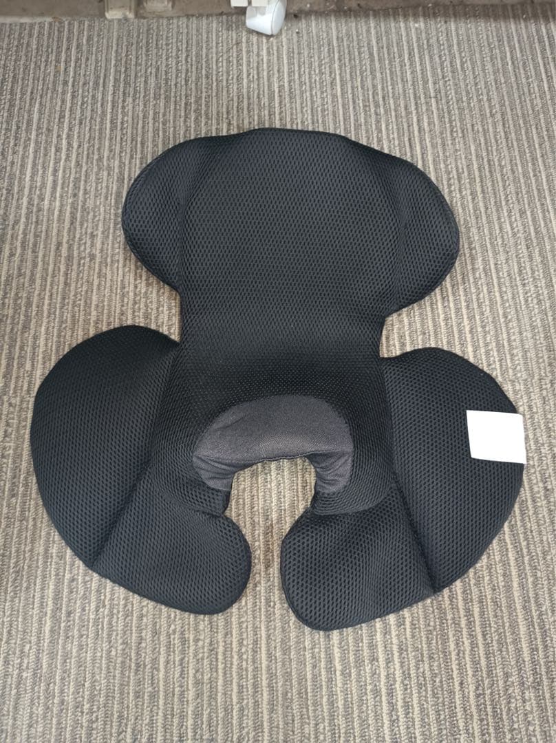 [八6555] カーメイト AILEBEBE チャイルドシート ALB865