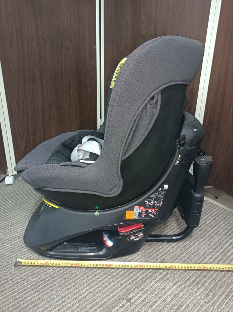 [八6555] カーメイト AILEBEBE チャイルドシート ALB865