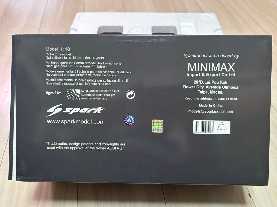 1/18 Audi R18 2016 ７号車 スパークモデル