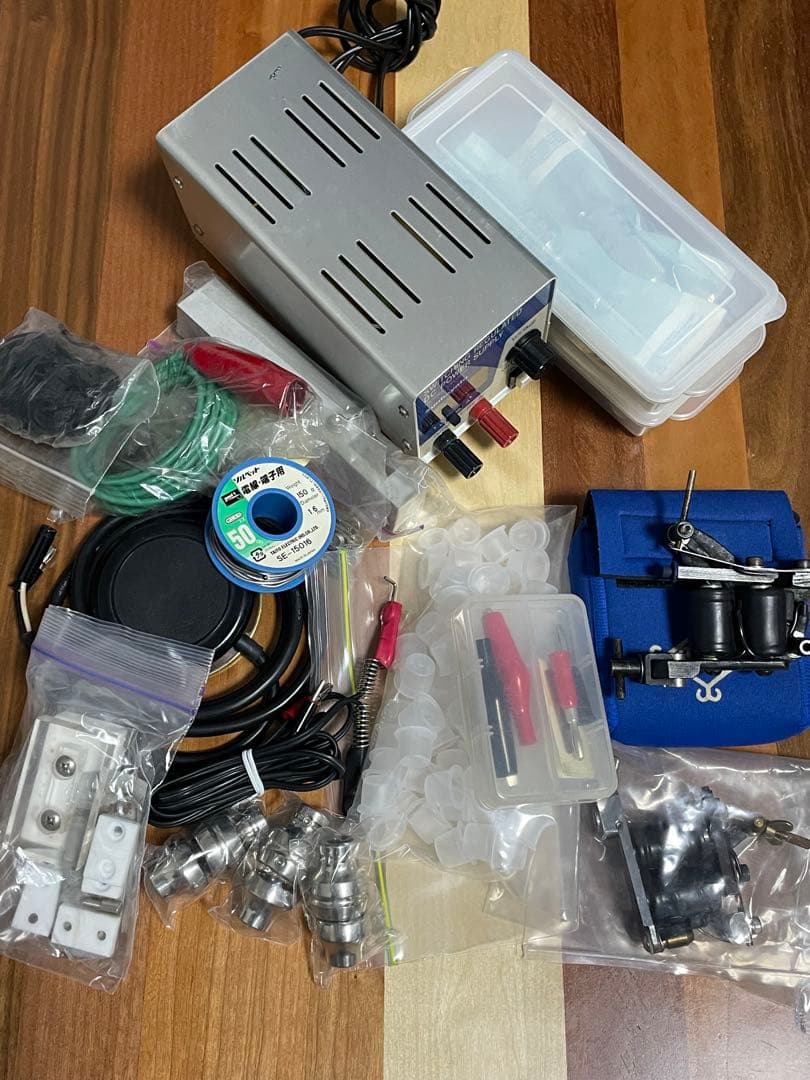 【匿名配送】コイルタトゥーマシン 安定化電源 セット