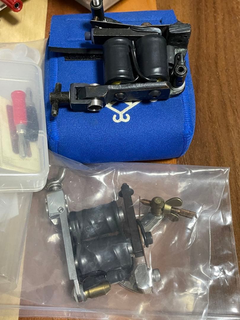 【匿名配送】コイルタトゥーマシン 安定化電源 セット