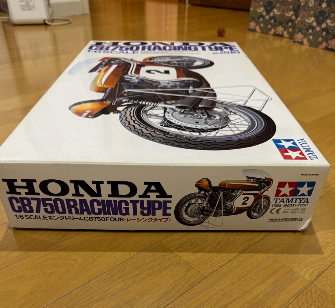 タミヤ　1/6シリーズ　HONDA CB750RACING TYPE