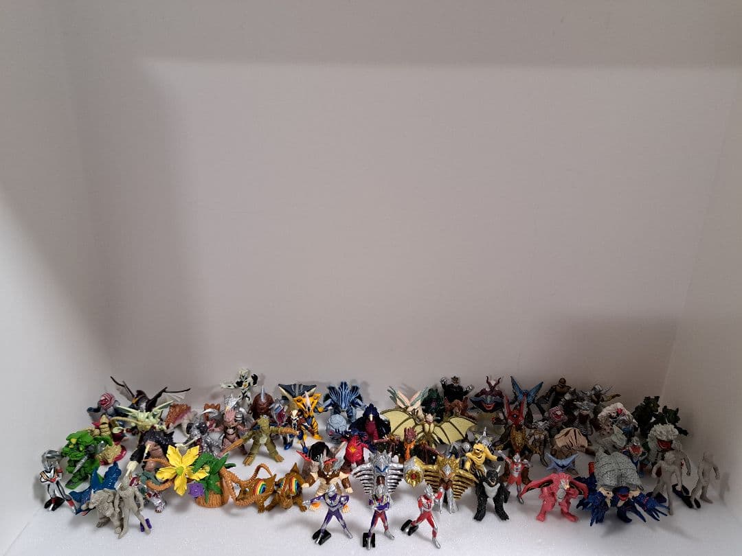 バンダイ「ティガモンスター超全集1～3」セット