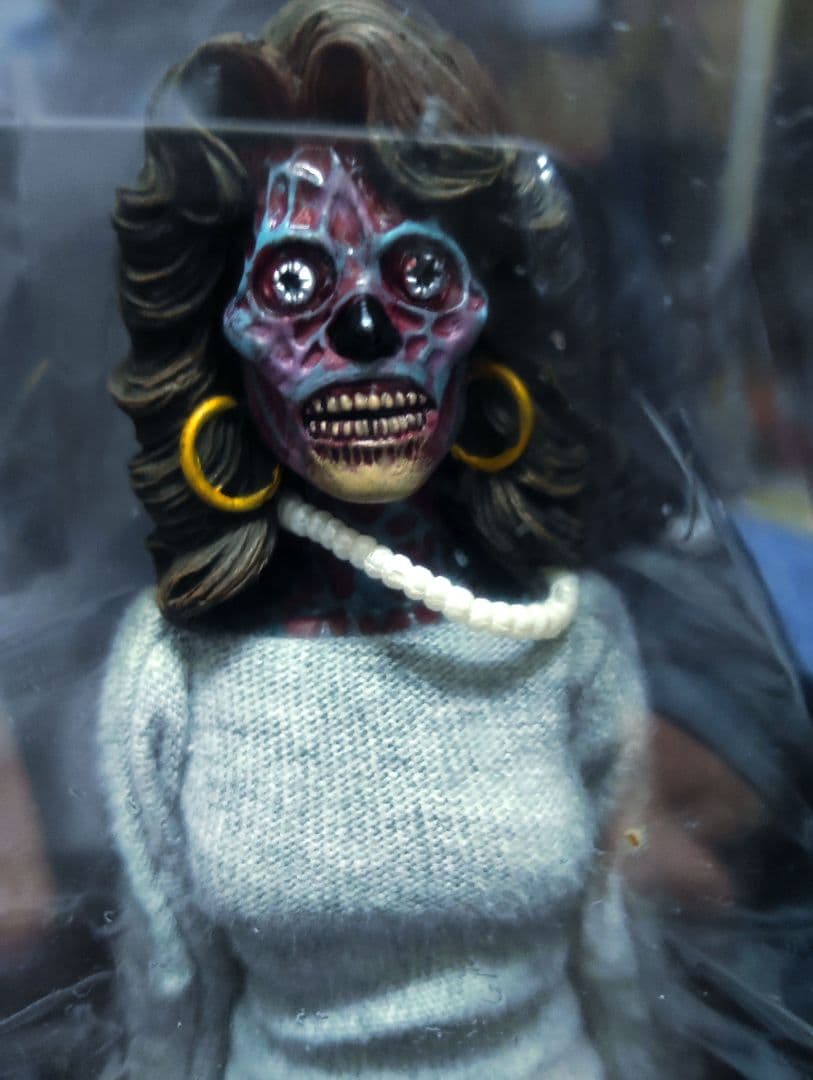 NECA 社•豆魚雷[They Live ALIEN 2 PACK]新品未開封!