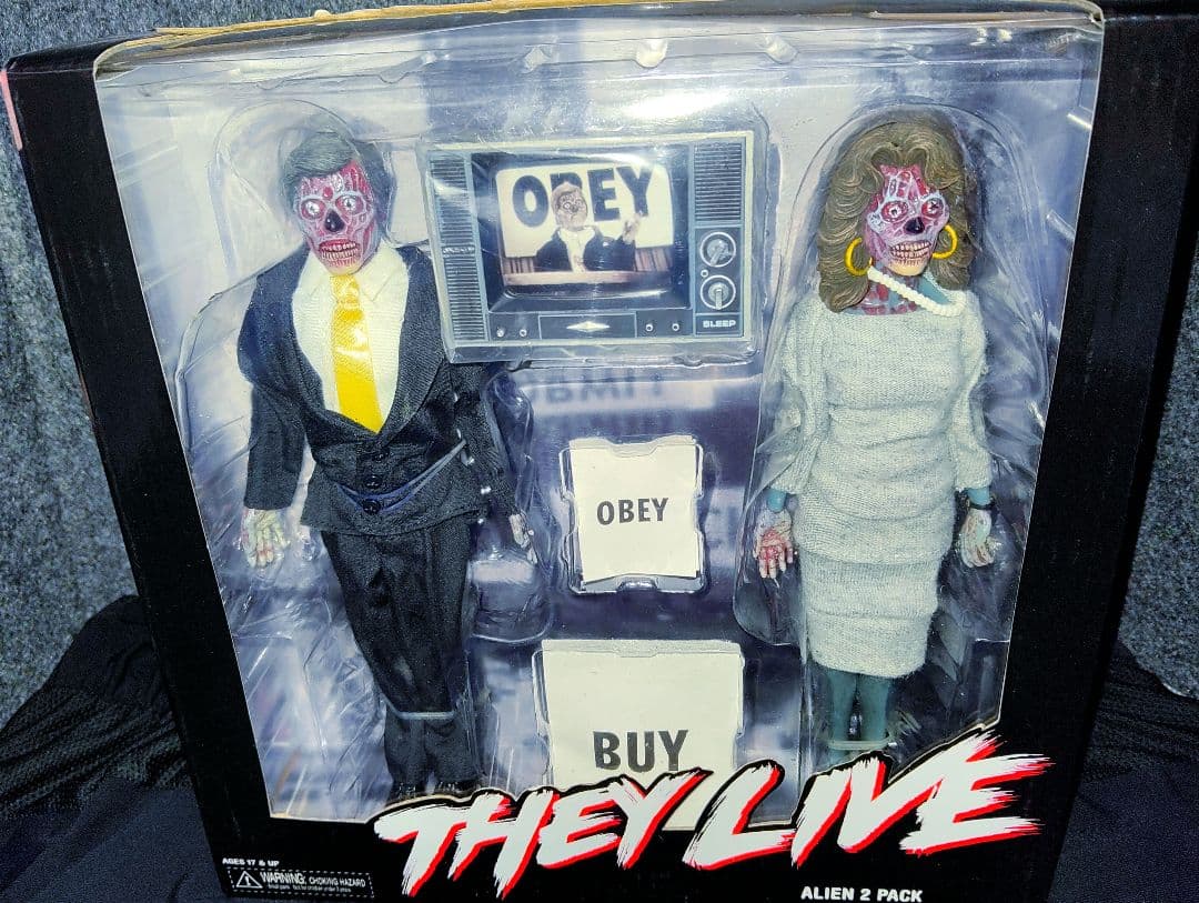 NECA 社•豆魚雷[They Live ALIEN 2 PACK]新品未開封!