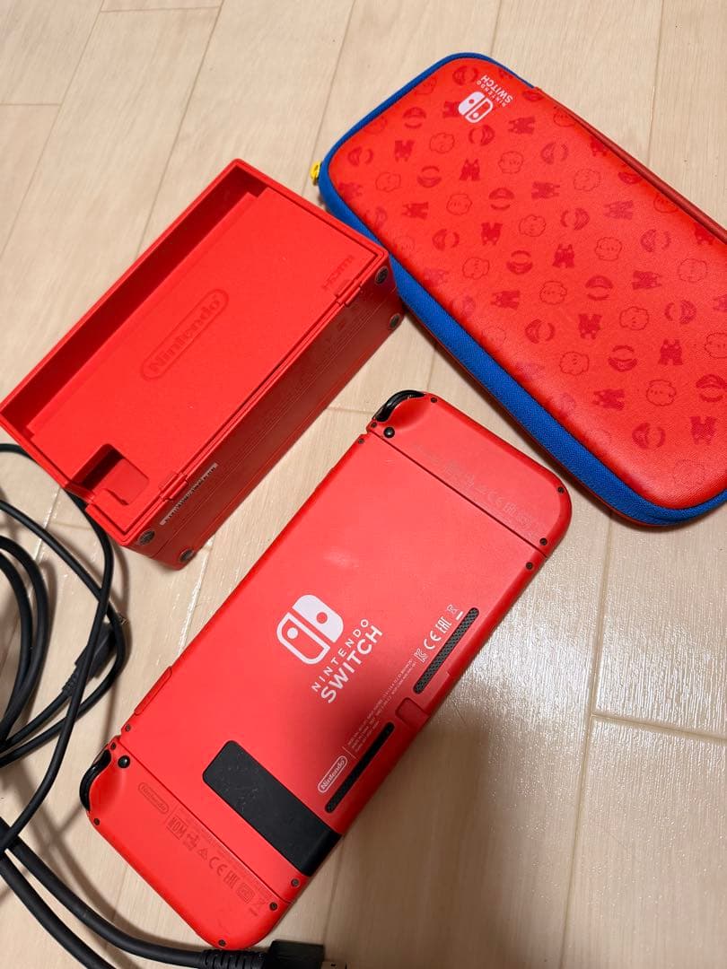Switch 本体 マリオデザイン