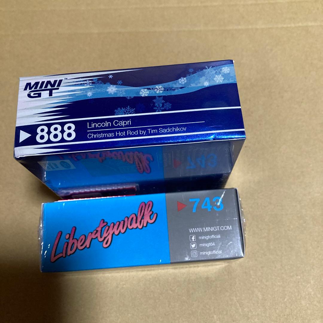 MINI GTLincoln capri888 と MINI GTシルビア743