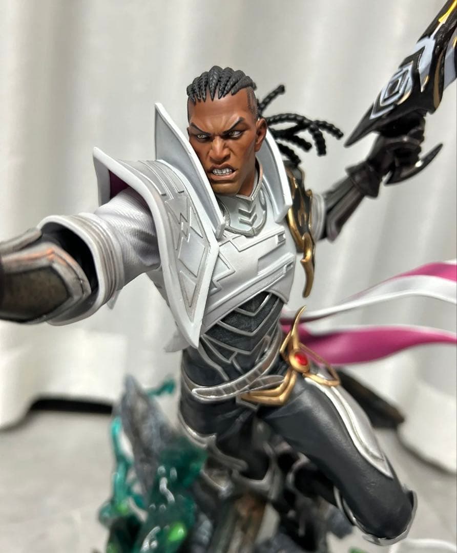 LOL JiMei Palace ルシアン聖なる光の歩兵 スタチュー フィギュア