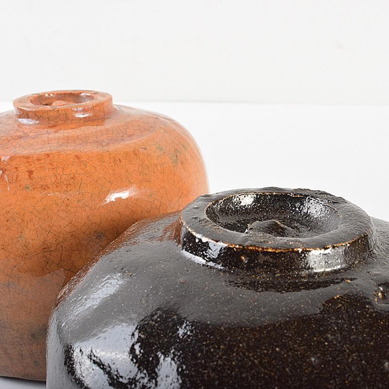 茶道具　古い赤楽茶碗　黒楽茶碗　2点まとめて　M　R6786