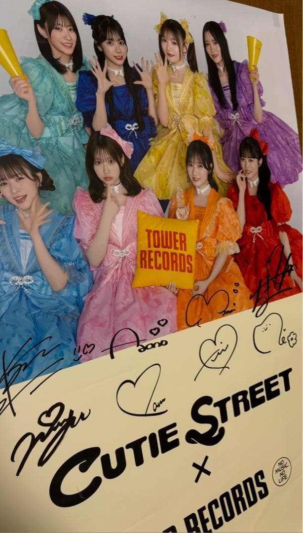 CUTIE STREET 全員直筆サイン タワレコ ポスター