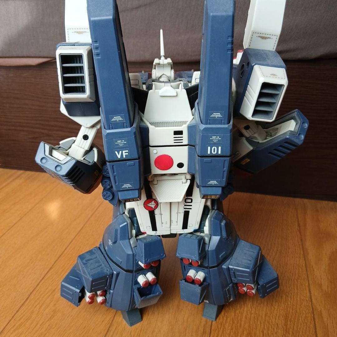 MACROSS VF-1A 可変戦闘機 & アーマーパーツ 1/48