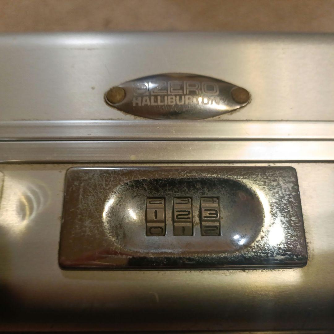 ZEROHALLI ゼロハリバートン アタッシュケース