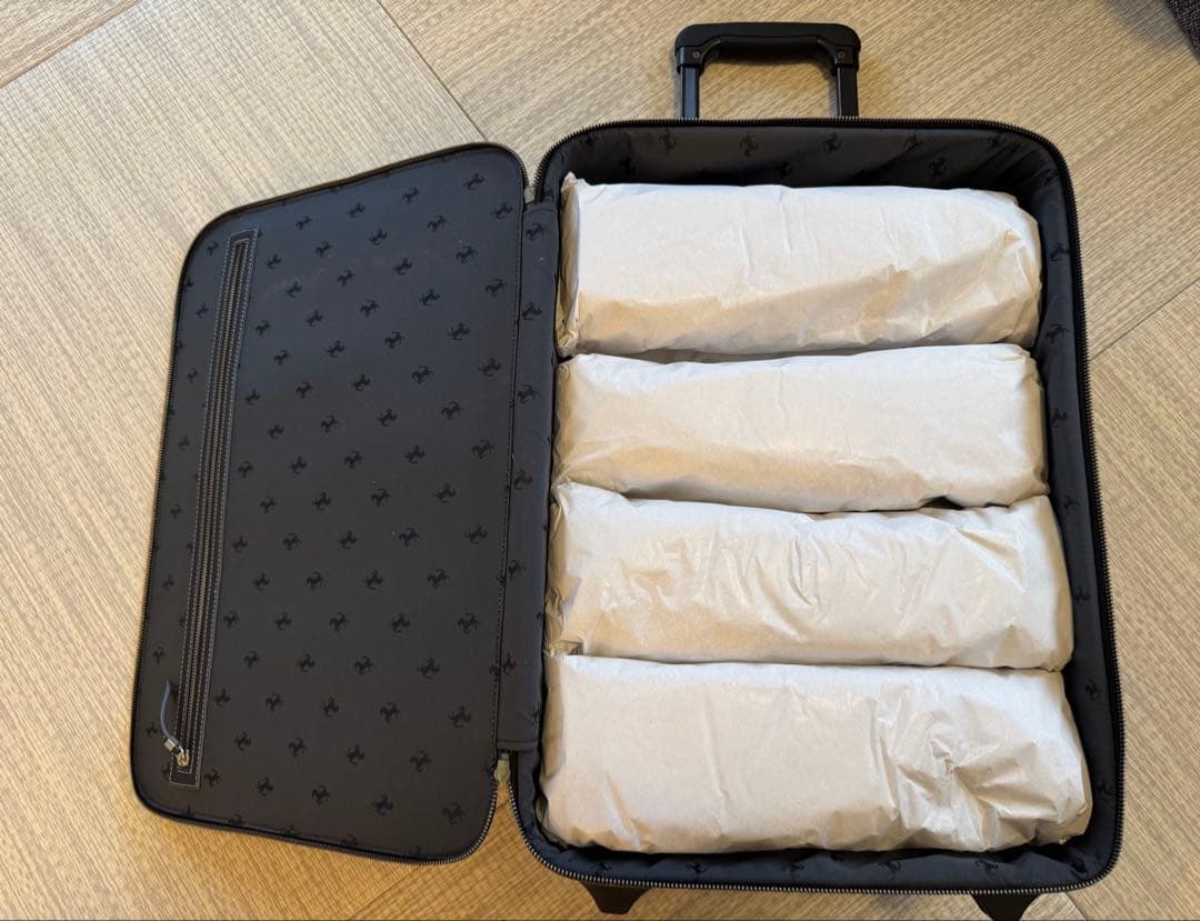 フェラーリFERRARI 488spider スケドーニ キャリーバッグ未使用