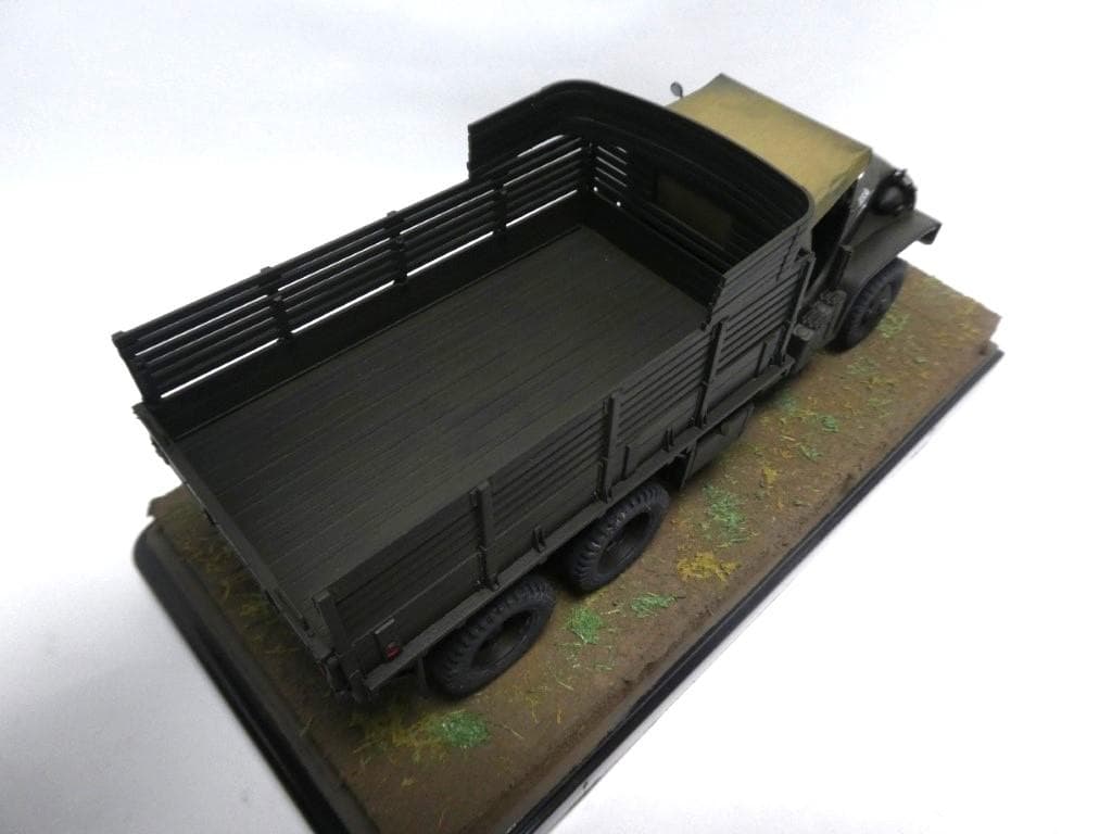 タミヤ 1/35 アメリカ 2 1/2トン 6×6 カーゴトラック 完成品