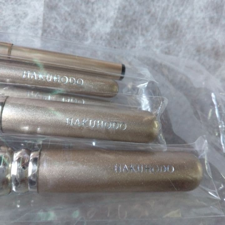 【未使用】HAKUHODO 白鳳堂　化粧筆　ブラシ6本セット　ポーチつき