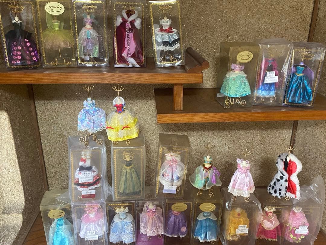 ディズニーストア　アクセサリースタンド