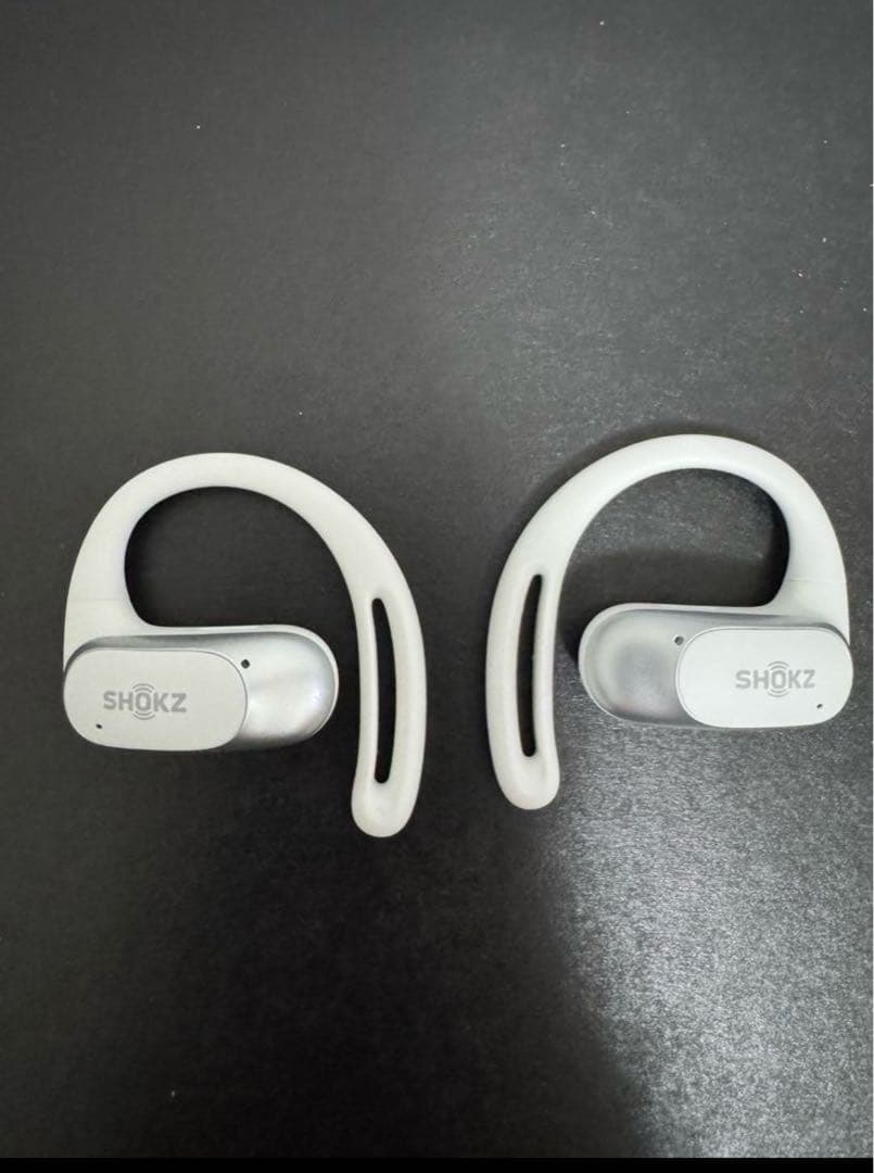 openfit air ホワイト 本体、充電器のみ