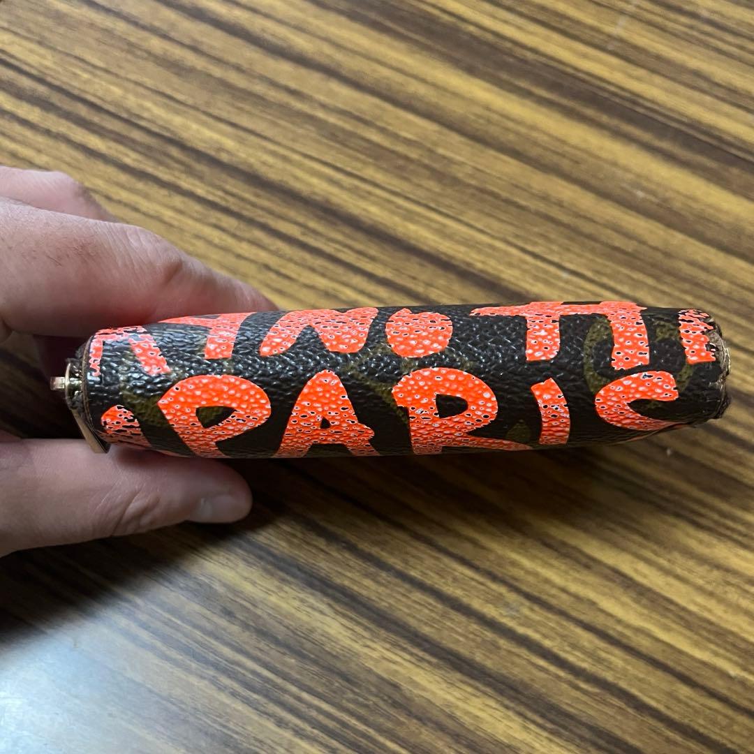 ルイヴィトン ジッピー パース ケース モノグラム グラフィティ