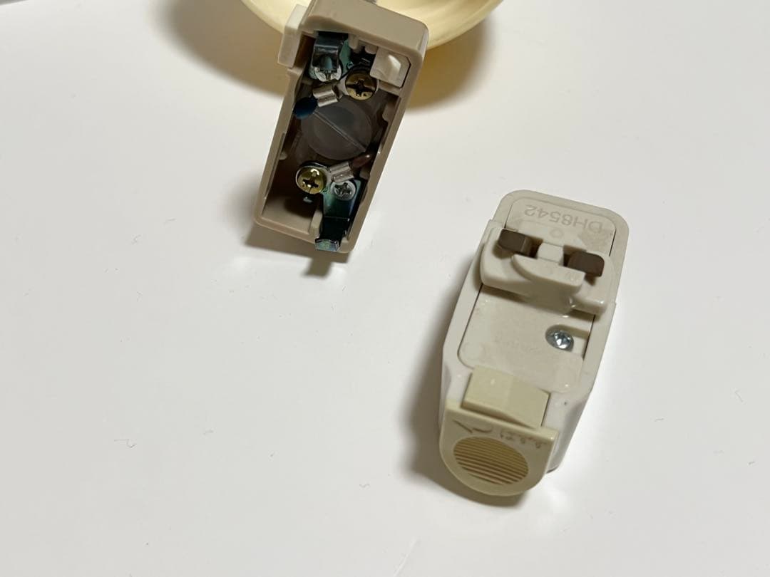 フリッツハンセン カラヴァジオ ペンダント オパール P1