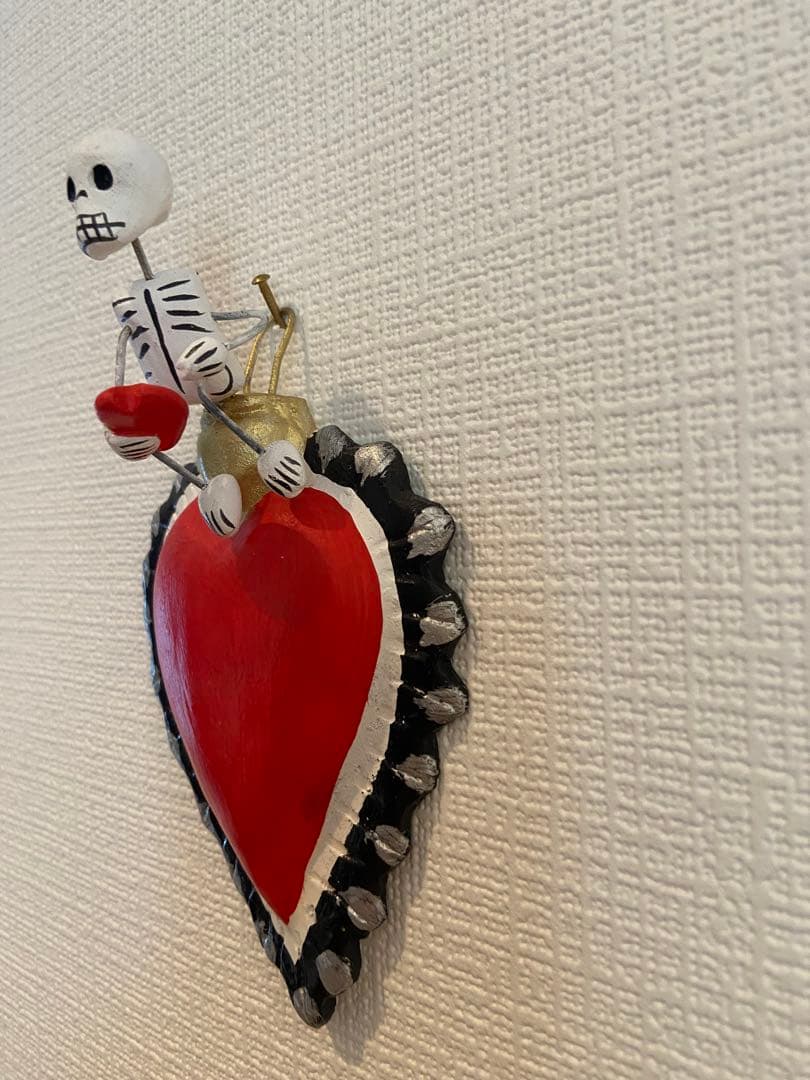 1点もの オアハカ 死者の祭り 骸骨ハート型陶器装飾品