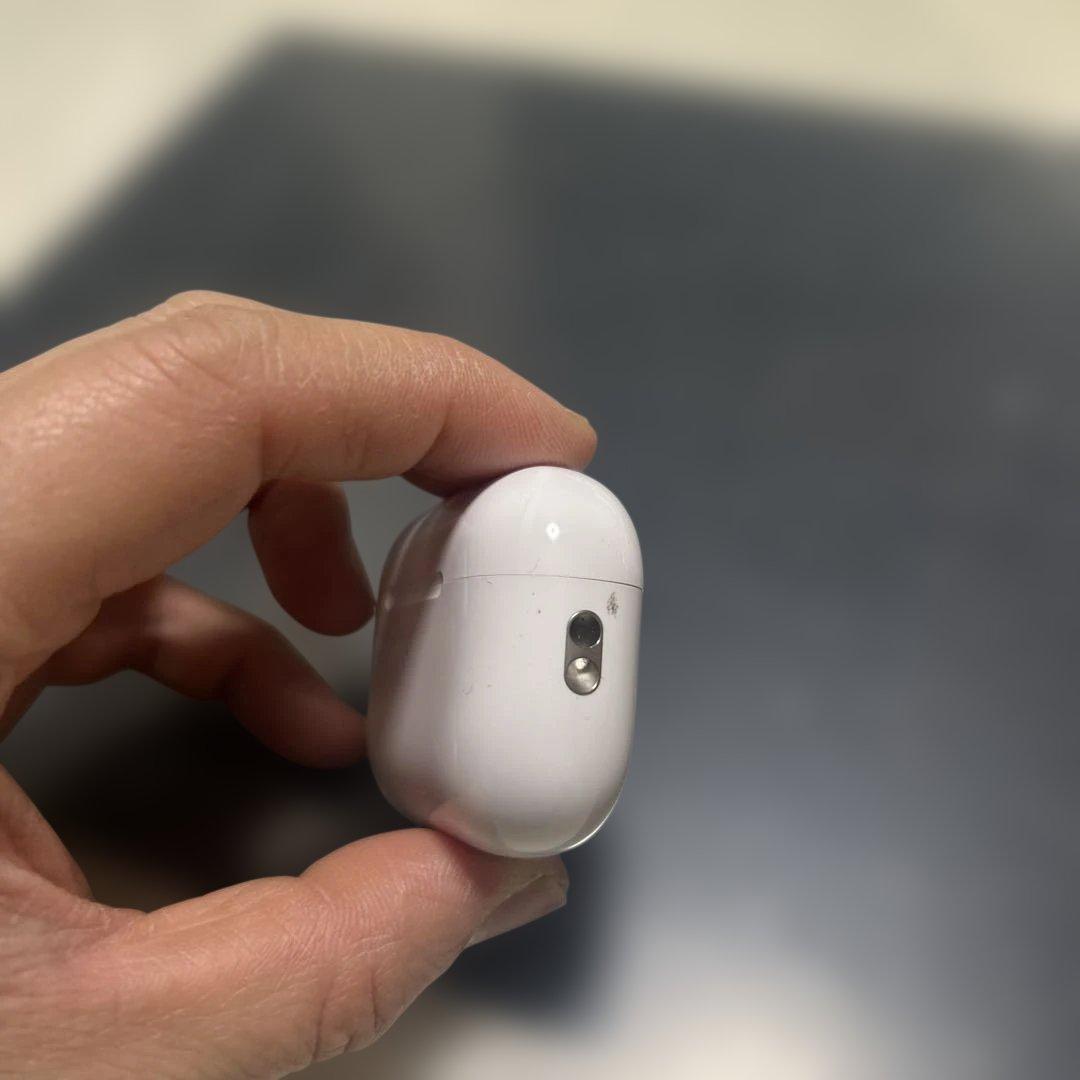 AirPodsPro2 本体 ホワイト 充電ケース付き