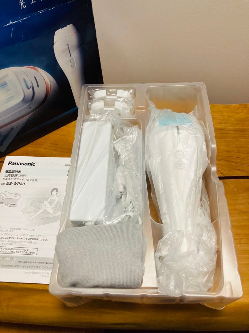 パナソニック・光美容器 光エステ 【ボディ&フェイス】ES-WP80
