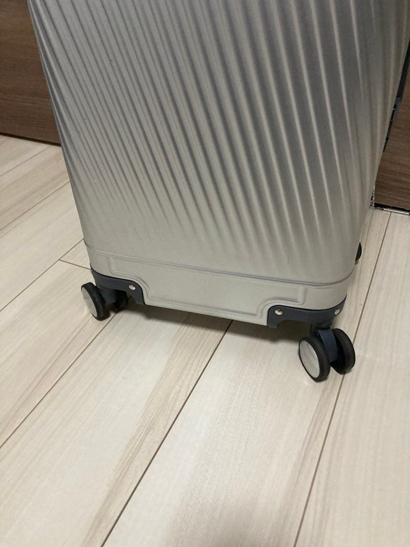 エース トーキョーレーベル スーツケース S アルゴナム32L アルミニウム