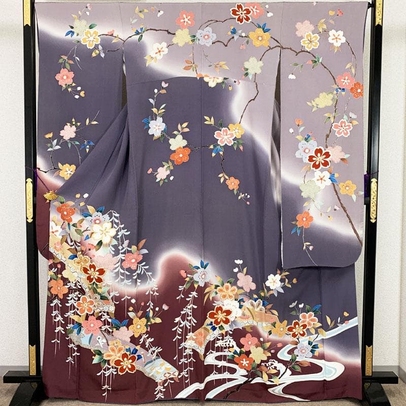 506z31☆振袖 古典柄 型染め 金駒刺繍金彩 宝尽くし☆美品 成人式 結婚式