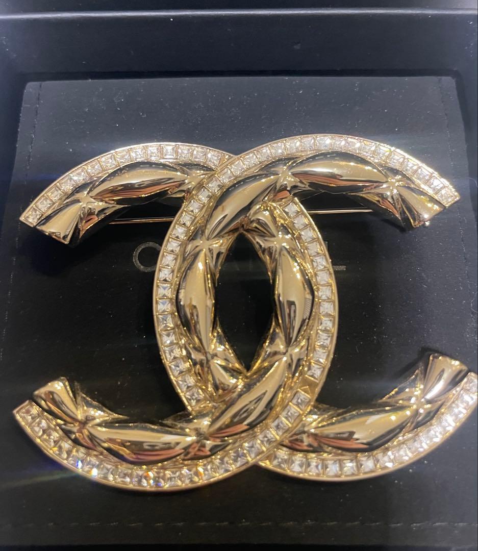 CHANEL ブローチ　BIG
