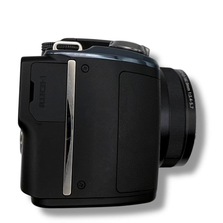 【149】OLYMPUS STYLUS SP-820UZ デジカメ