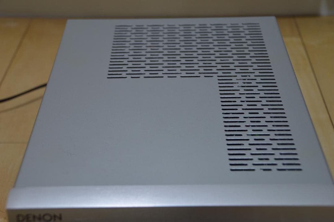 DENON AVアンプ シルバー　　【２０２２年製 】