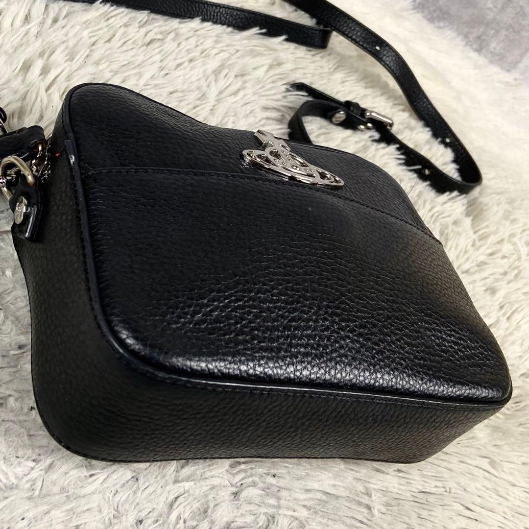 極美品 ヴィヴィアンウエストウッド レザー オーブ ショルダーバッグ ブラック