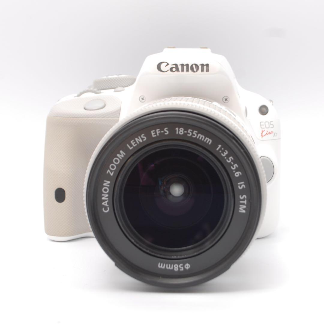【極美品】Canon EOS Kiss X7 ホワイト ダブルレンズ 女性に人気