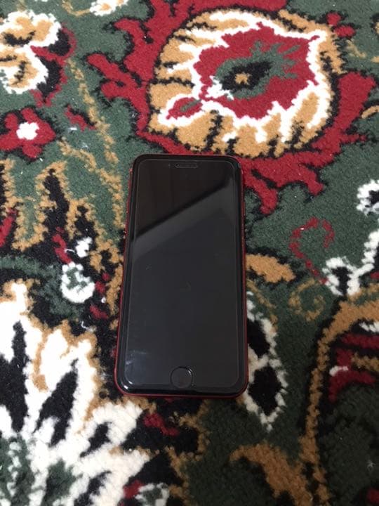 iPhone8 RED 256GB RED SIMフリー