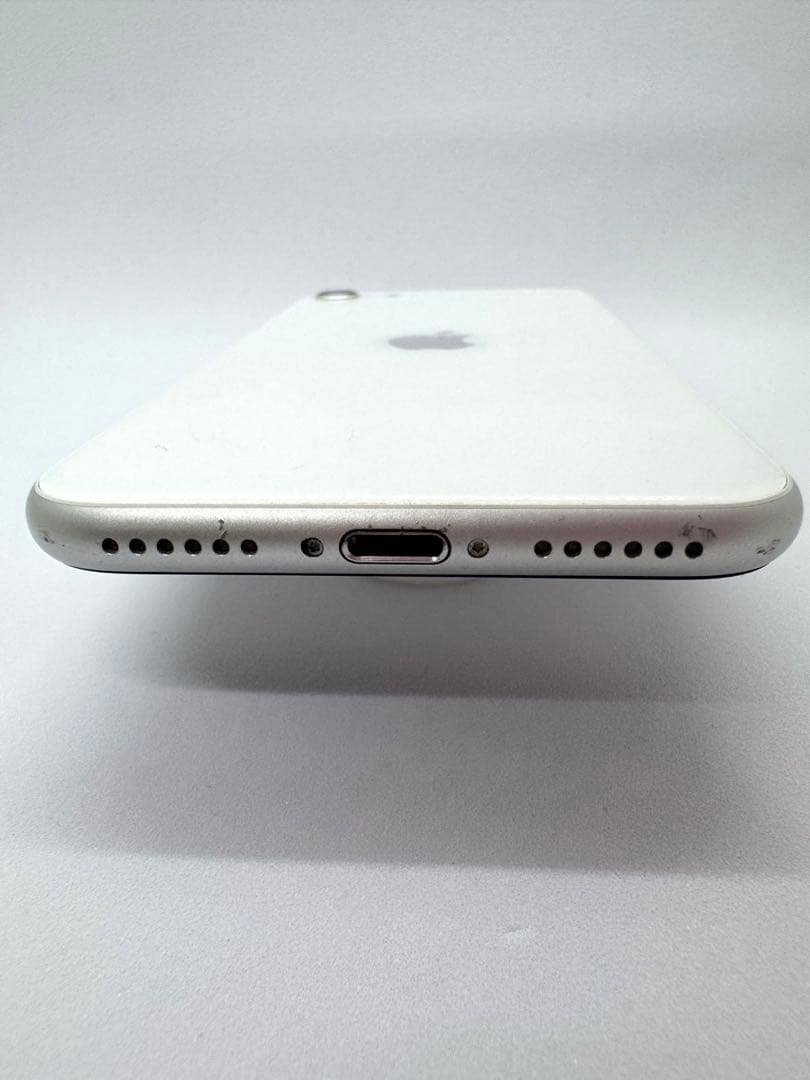 Apple iPhone SE (第2世代) ホワイト 128GB
