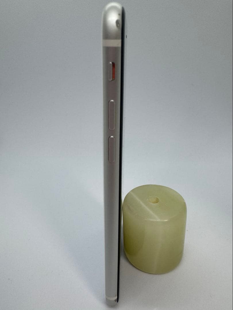 Apple iPhone SE (第2世代) ホワイト 128GB