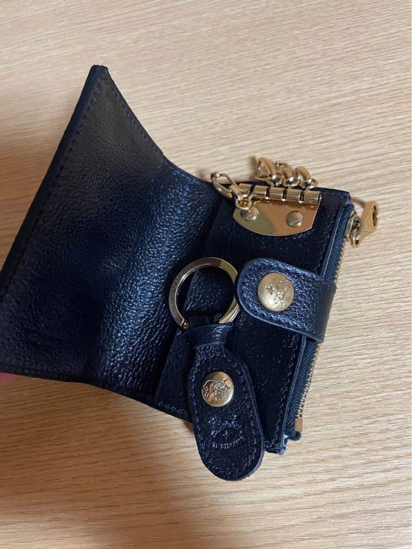 【新品】イルビゾンテ キーケースパース ブラック