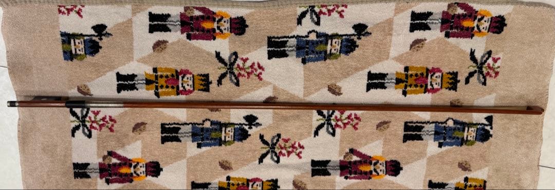 バイオリン弓　Archet ⭐︎