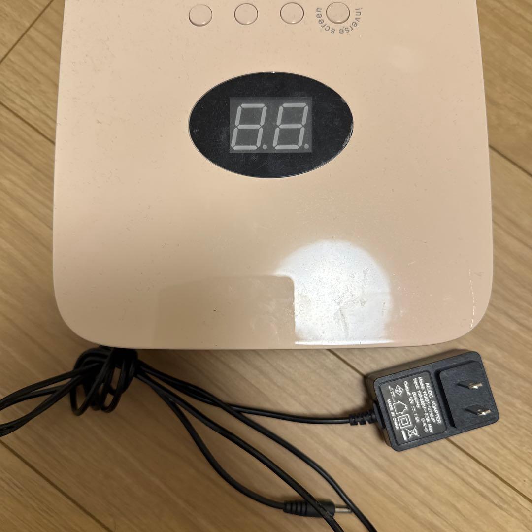 ネイル　LED ライト