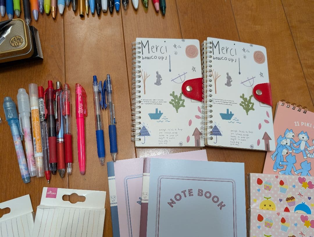 カヴェコ クルトガ フリクション パイロット ボールペン 大量 ゼブラ ルンルン