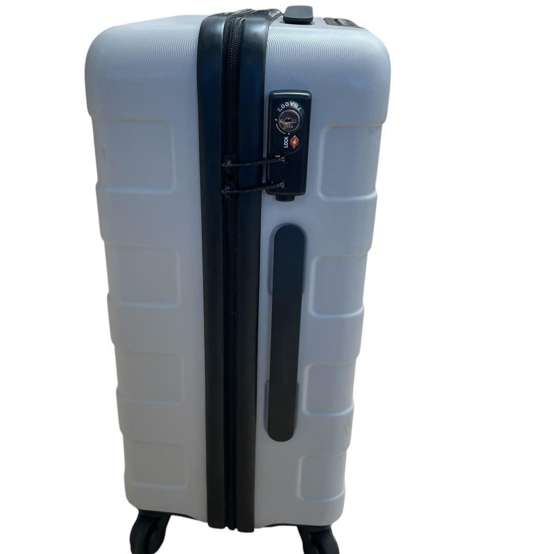 無印良品 バーを自由に調節できる ハード キャリケース 36L 機内持ち込み