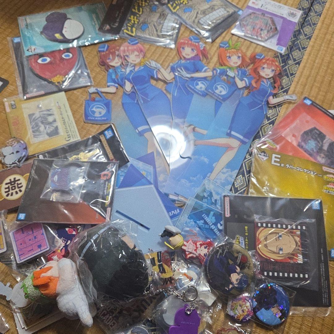 アニメグッズ　キャラクターグッズ　500個以上　大量まとめ売り