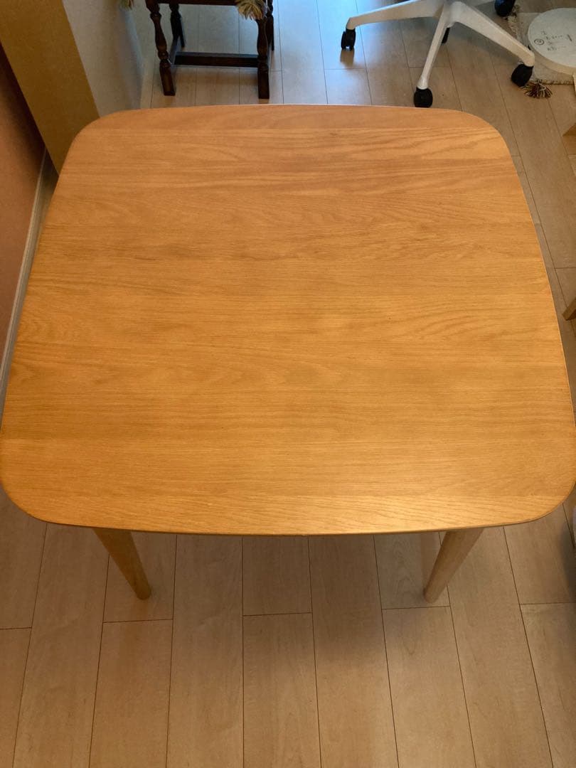 処分価格！　ほぼ送料のみ　掲載期間7月中旬まで　ダイニングテーブル　ニトリ