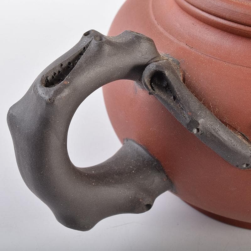 中国　紫砂　朱泥　貼松竹梅文　急須　茶壷　在銘　C　R7568